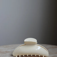 Hair Clip Large Vainilla